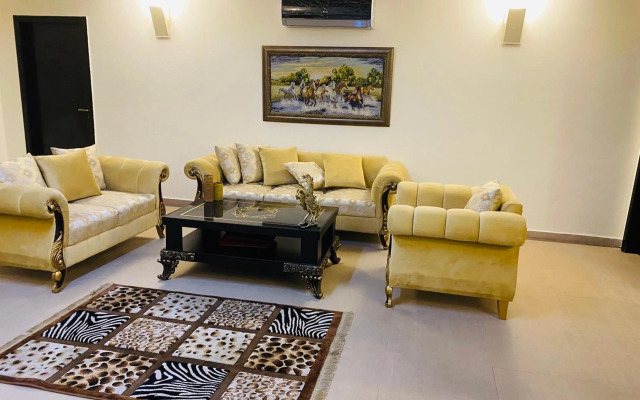 Royal Two Bed Luxury Apartment Gulberg