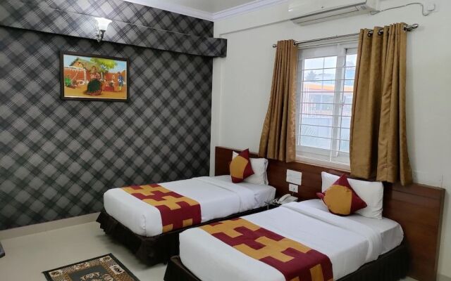 Hotel Voyagers 99
