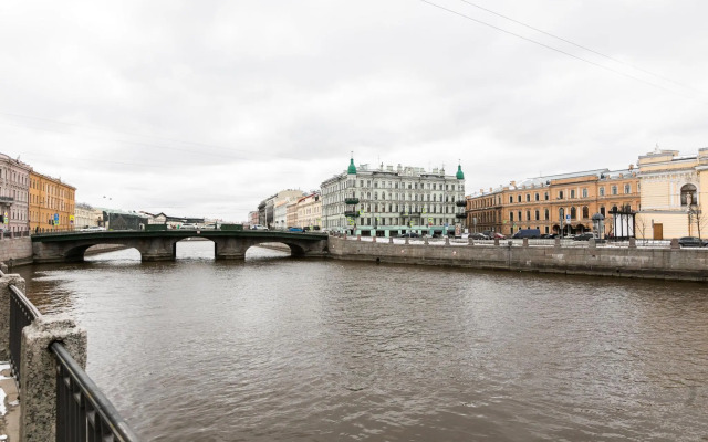 FlatStay (ФлэтСтей) на набережной реки Фонтанки
