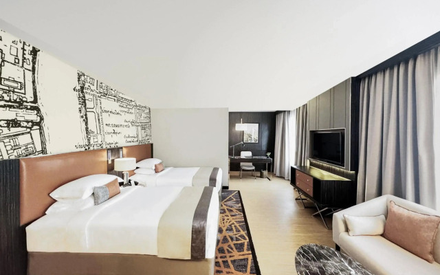 Civic Horizon Hotel & Residence