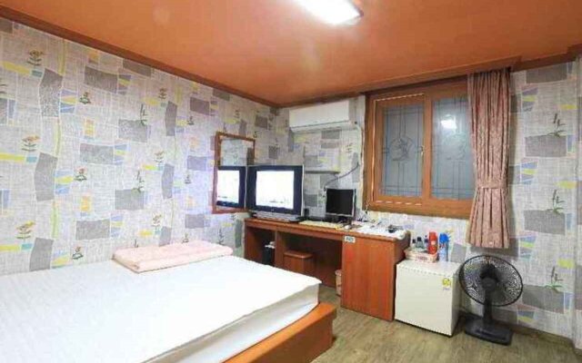 Busan Inn Motel