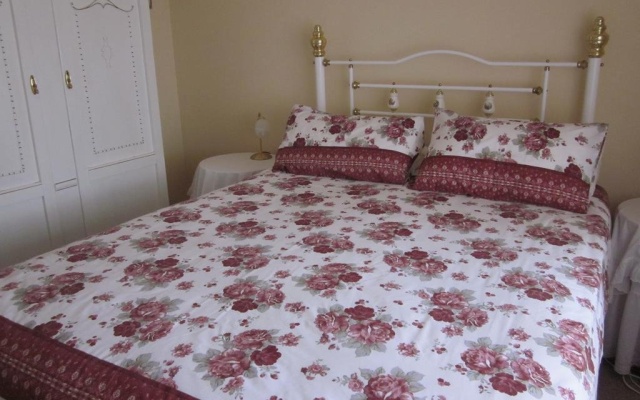 Broken Hill Short Stays Cottage at Willyama – Guest Rooms – Broken Hill