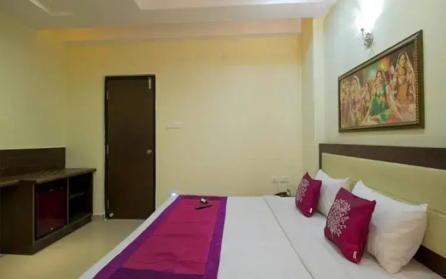 Flagship 79768 Hotel Suhana Grand