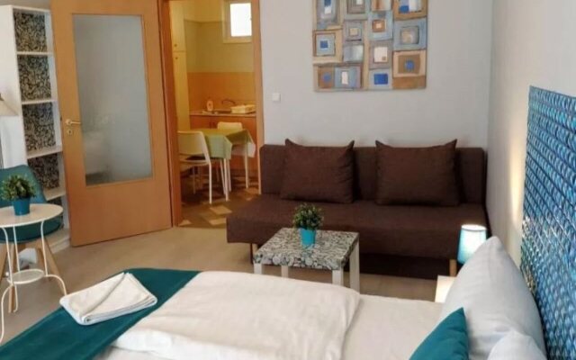 Akacfa Holidays Apartments