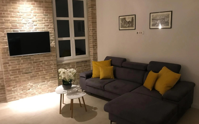 Central Park Residence