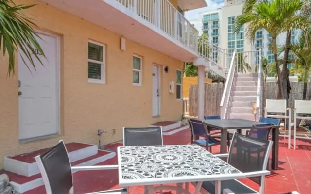 Beach Escape Corner Apartment