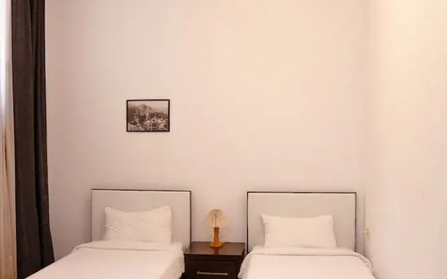 Biblioteka Hotel Rustaveli