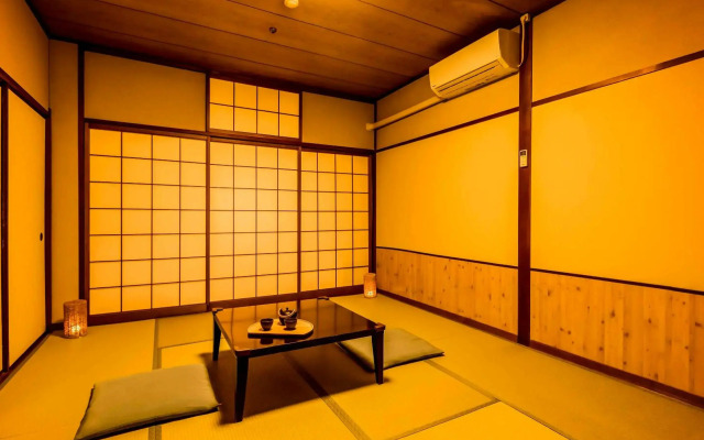 Ooedo Onsen Monogatari Awazu Grand Hotel