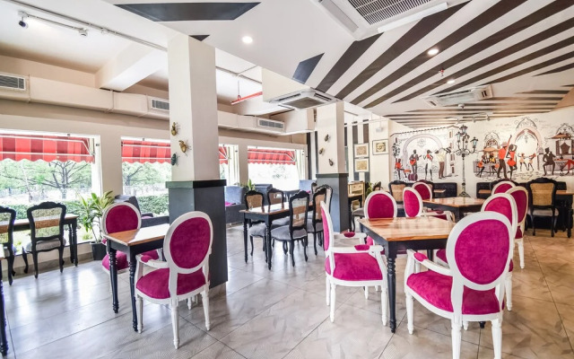 Capital O 46251 Hotel Shikha