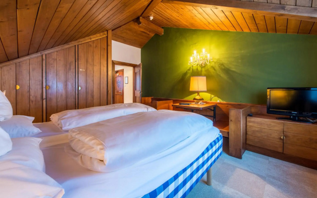 Adler Suite & Stube