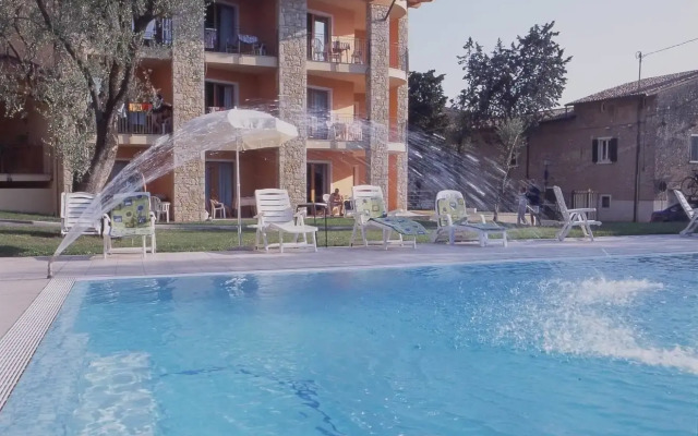 Villa Isabella Hotel & Residence