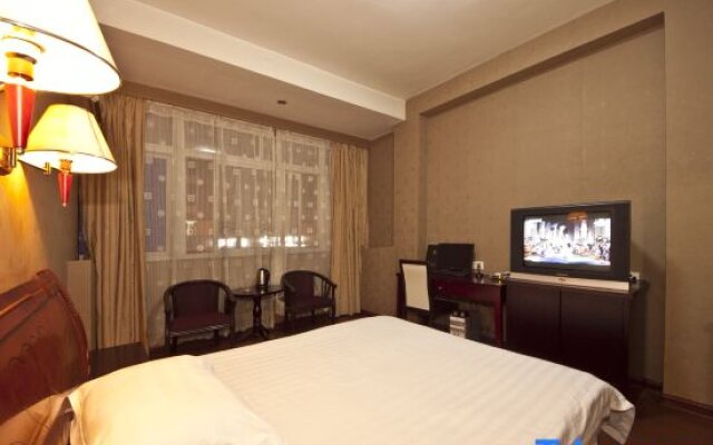 Jinqiao Business Hotel
