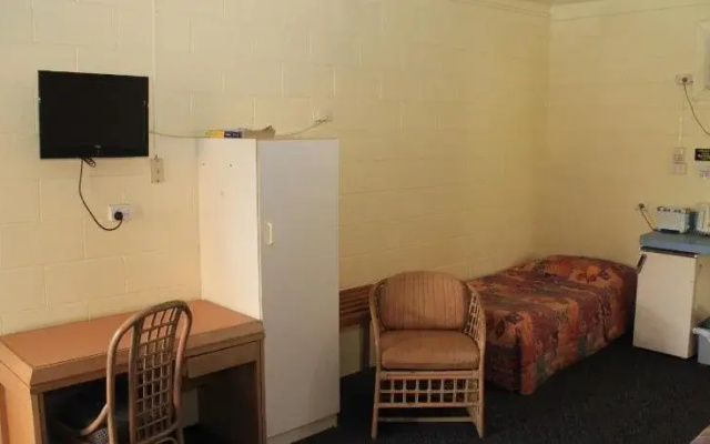 Burdekin Motor Inn