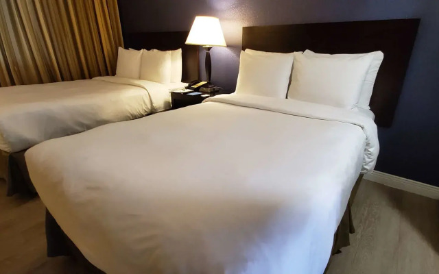 The Buena Park Grand Hotel & Suites