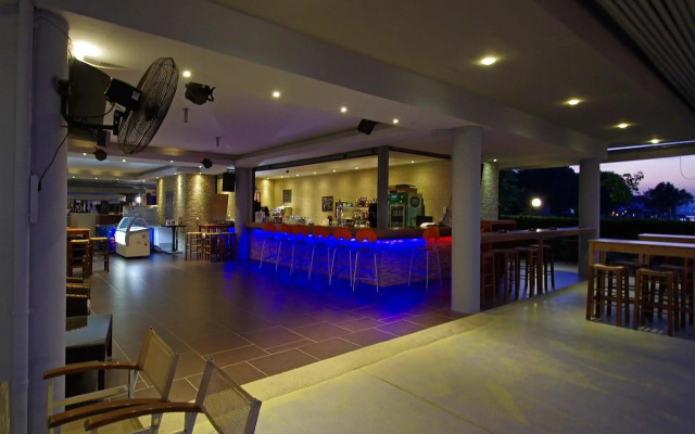 Sun Beach Hotel