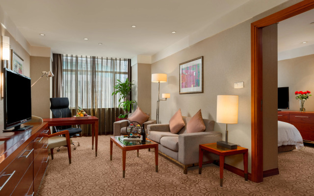 Crowne Plaza Chongqing Jiefangbei(Formerly InterContinental Chongqing)