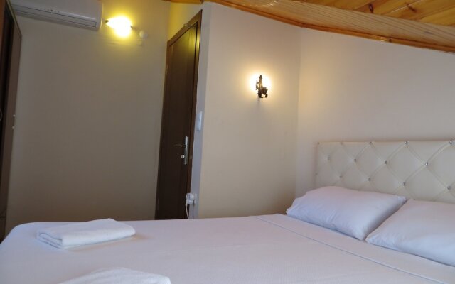 Stella Classic Apart