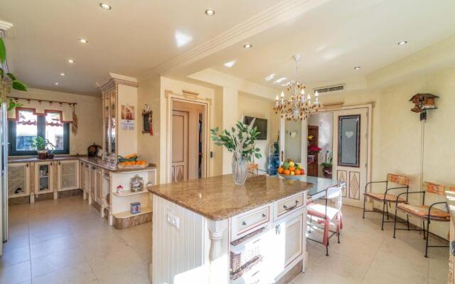 Villa Olivar - 5 BDR Dream Pool/Jacuzzi/Golf/BBQ