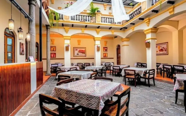 Hostal La Suite