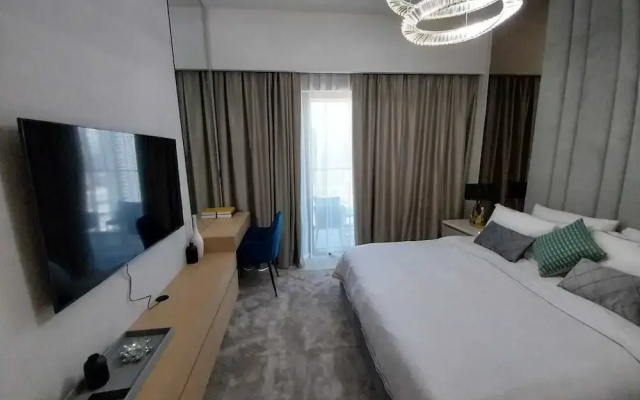 Majestic 3B Apt With Breathtaking View in Downtown