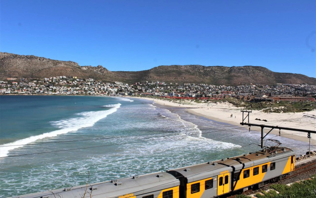 South Shore Beach Apartments, Harrier 202