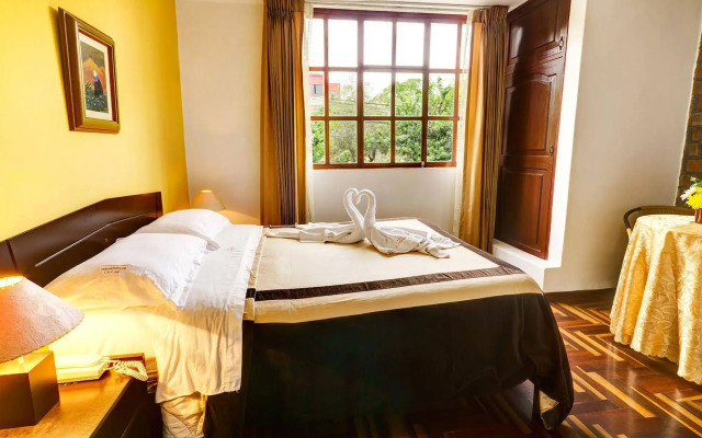 Hostal El Centurión