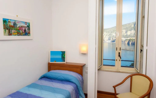 Villa Crawford - Religious Hospitality