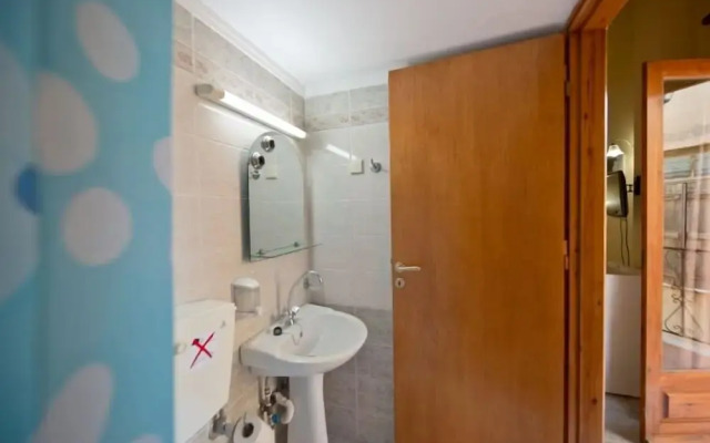 Katerina Traditional Rooms