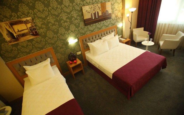 Helikon Business Hotel