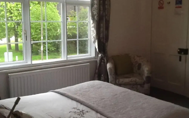 Corner Cottage B&B