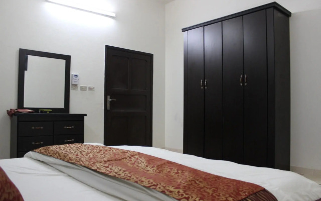 Al Eairy Furnished Apartments Al Baha 4