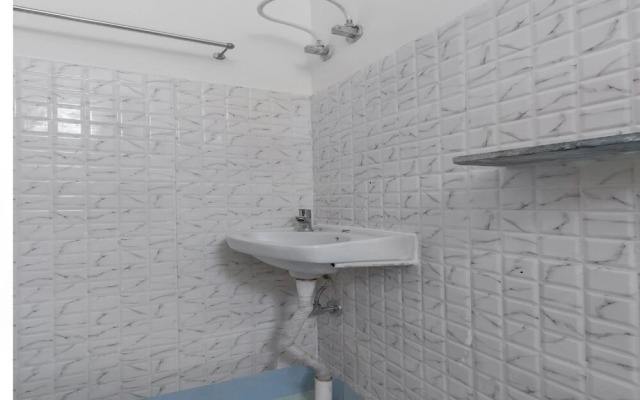 OYO 35753 Rk Residency