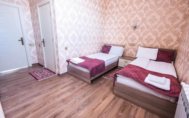 Damla Hotel Baku