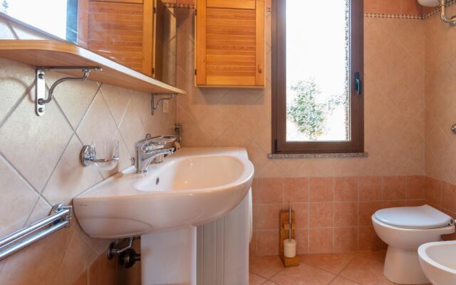 La Casa Delle Rose in Santa Caterina di Pittinuri