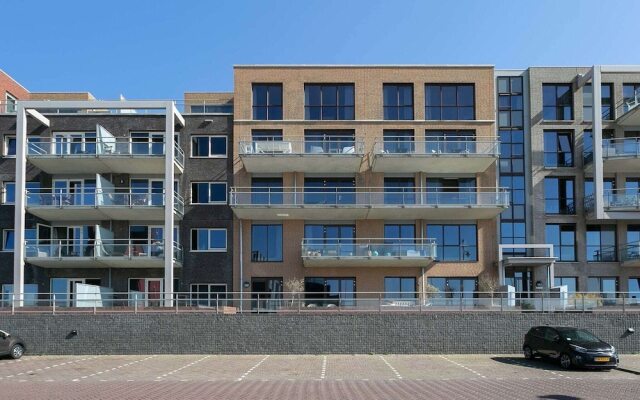 Modern Apartment Close to the Beach and the sea