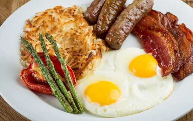 Fairmont Chicago at Millennium Park