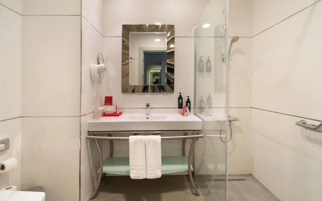 Ramada Plaza by Wyndham Istanbul Atakoy