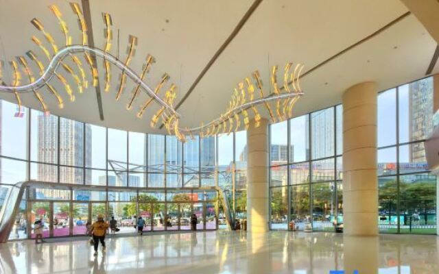 Star Theme Apartment (Guangzhou Panyu Tianhe Chengnancun Wanbo Metro Station)