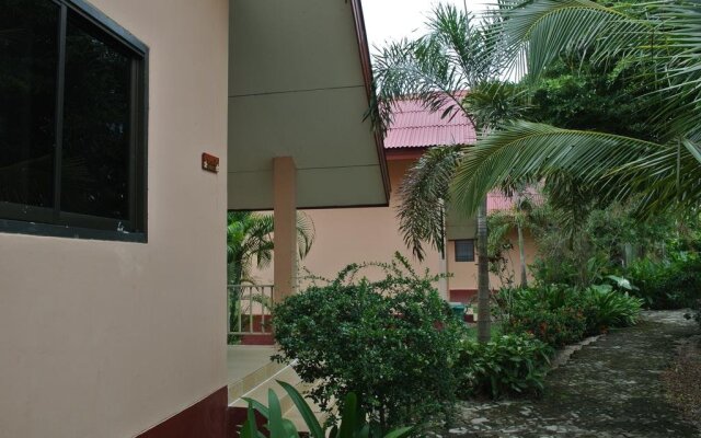 Suan Fasai Resort
