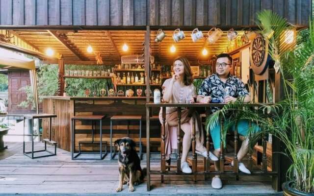 Rustic Charm Suphan