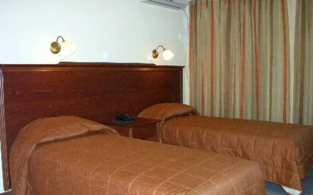 Apollo Hotel