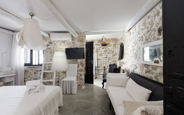 Villa Antonia