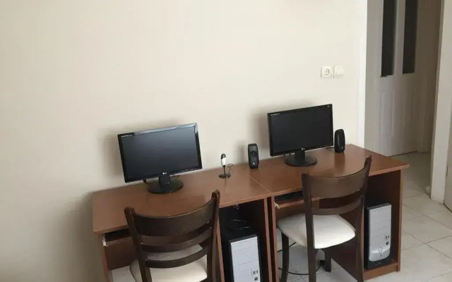 Marin Akademi Apart