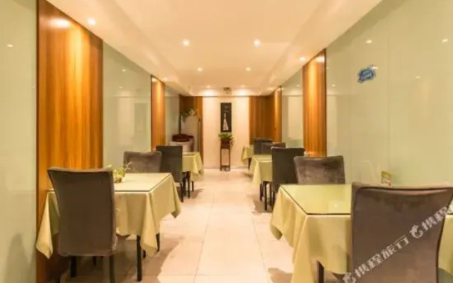 Jincheng Hotel