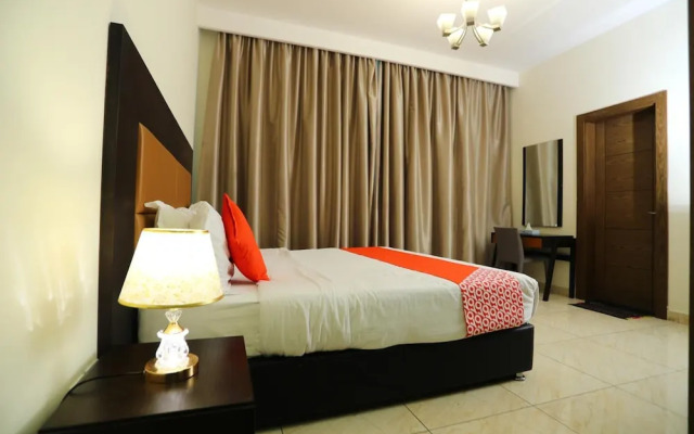 OYO 104 Q House 3 Apartments