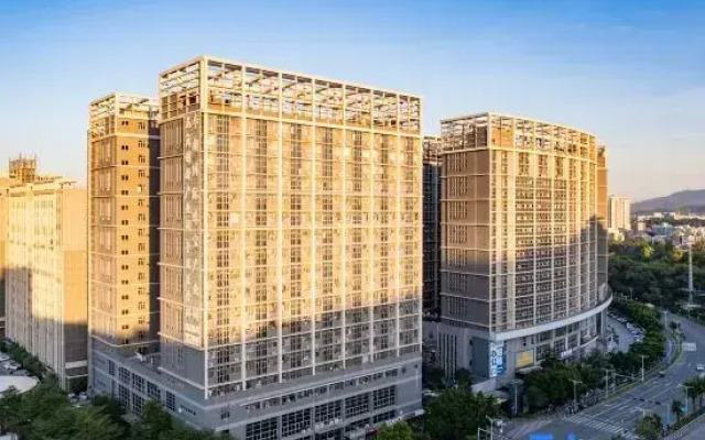 Huilan Light Luxury Hotel Apartment (Li Langzhu Baocheng Branch)