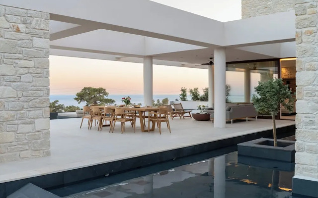 Seanatra Luxury Villas