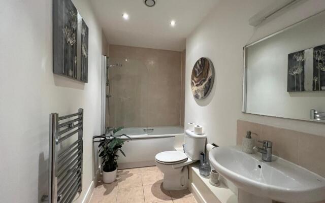 Stunning City Centre Apartment Historic Liverpool 1