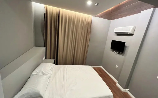 Отель Gokotta Suite