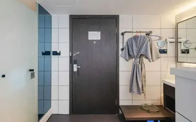 Junkun Hotel(Chengdu Chunxi Road Taikoo Li Store)